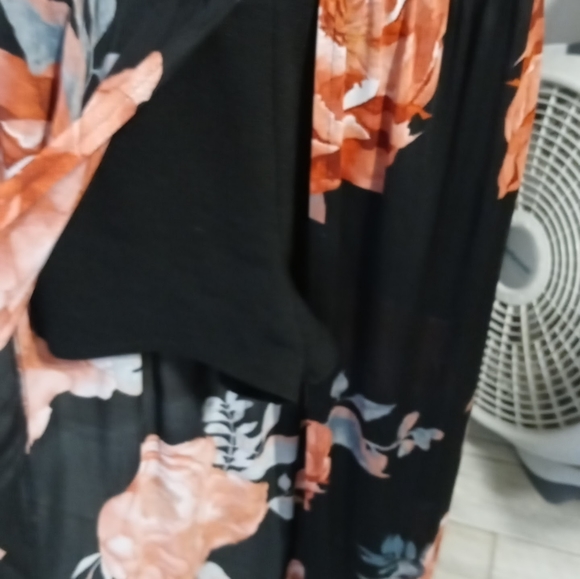 Romper - Picture 4 of 8